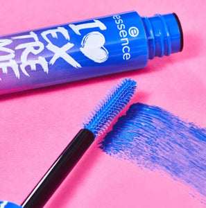 Extreme Blue Mascara